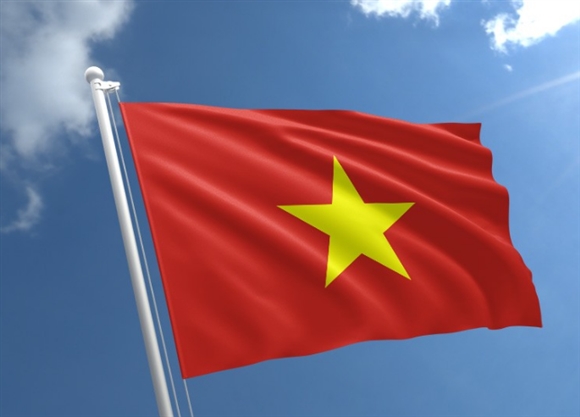 Quốc kỳ Việt Nam: Ngắm nhìn Quốc kỳ Việt Nam đẹp rực rỡ vào năm 2024! Sắc đỏ của cờ sáng hơn cả, màu vàng tươi sáng hơn, khiến cho Quốc kỳ Việt Nam trở thành biểu tượng tuyệt đẹp của đất nước Việt Nam. Hãy cùng nhau tôn vinh tấm gương thanh liêm, can đảm, kiên cường của dân tộc Việt Nam qua Quốc kỳ Việt Nam!