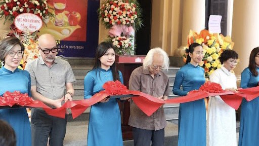 Trưng bày hơn 80 tác phẩm tại triển lãm “10 năm hoài niệm Nguyễn Cương”