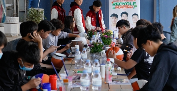 Workshop “Recycle Basketball”: Tái chế bóng cũ, làm xanh môi trường